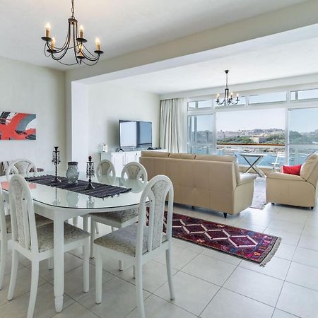 Stunning - Seafront 3-Bedroom 6Th Floor Sliema Exterior foto